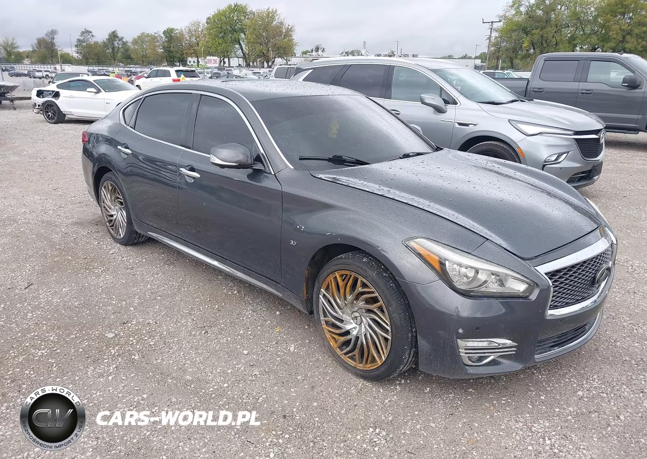 2015 Infiniti Q70L 3.7X