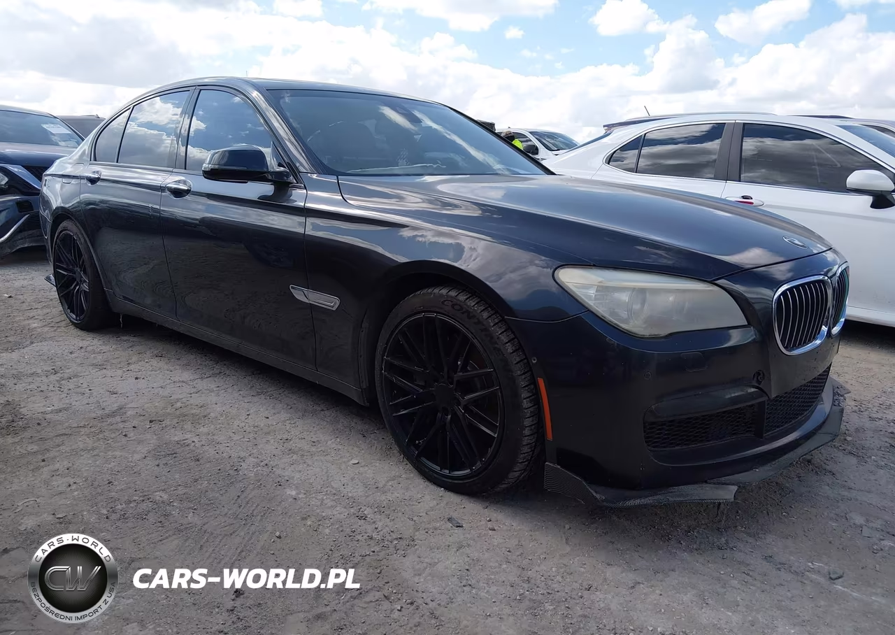 2014 BMW 750I