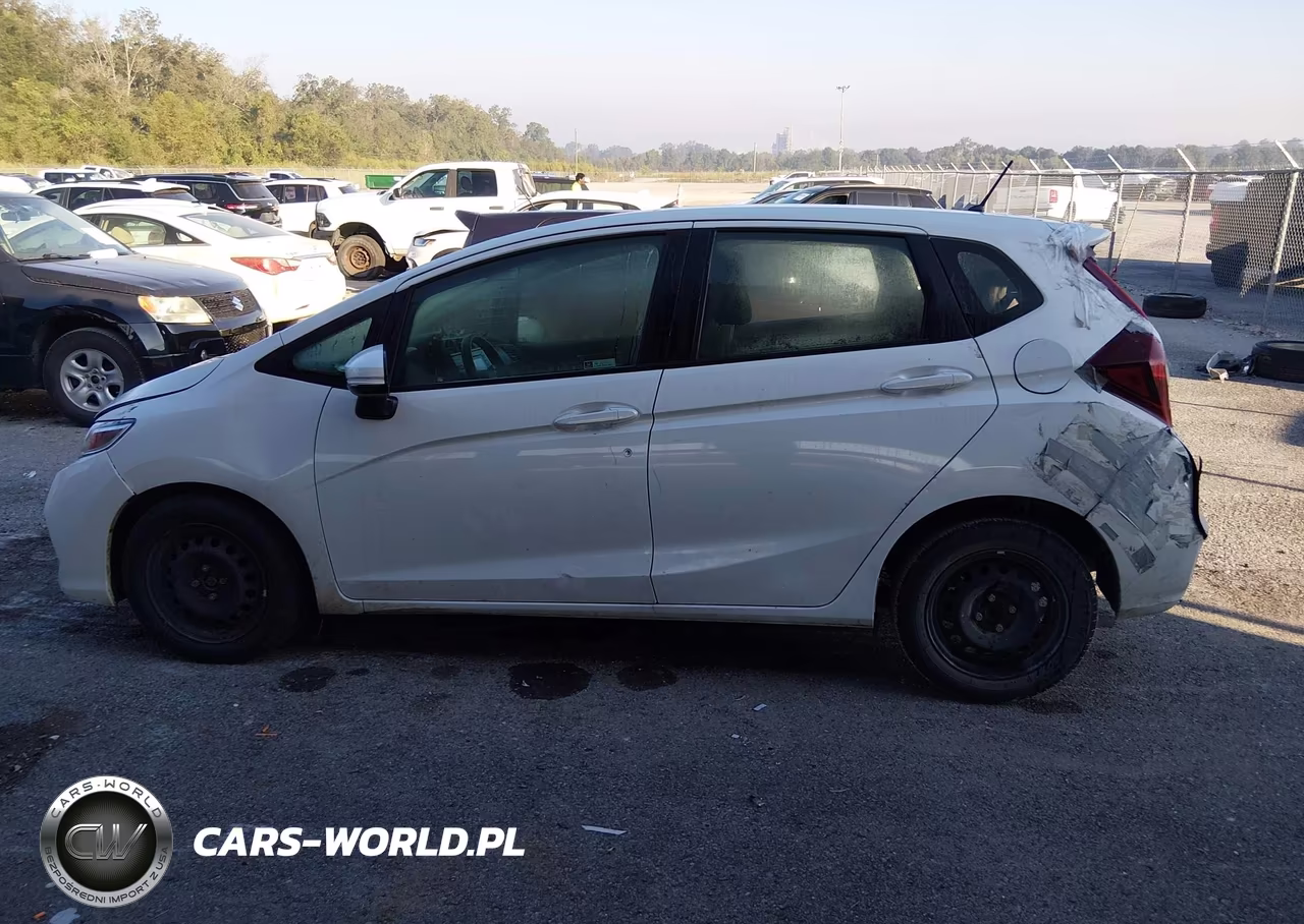 2019 Honda Fit Lx VIN:3HGGK5H41KM744141 - 15