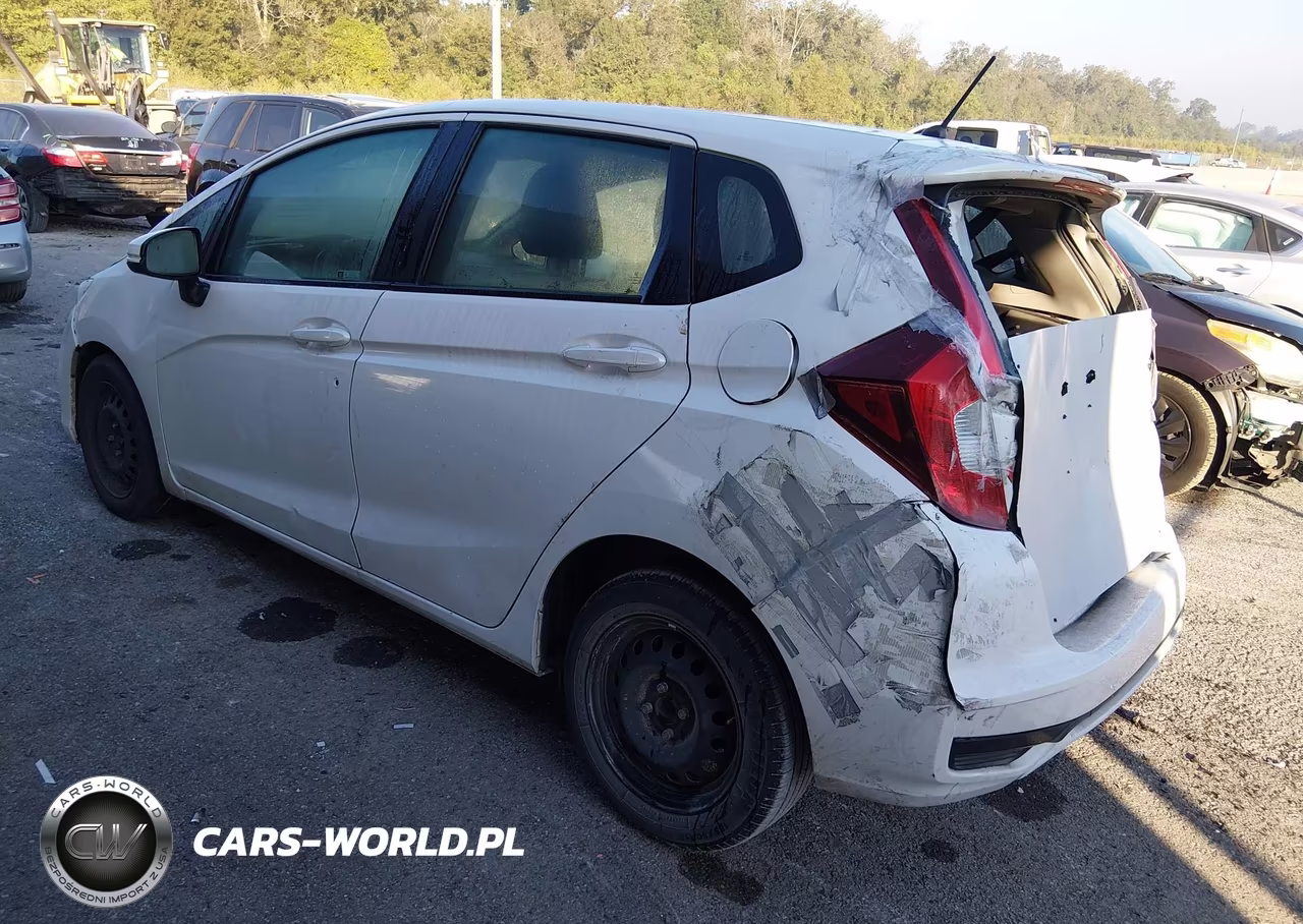 2019 Honda Fit Lx VIN:3HGGK5H41KM744141 - 3
