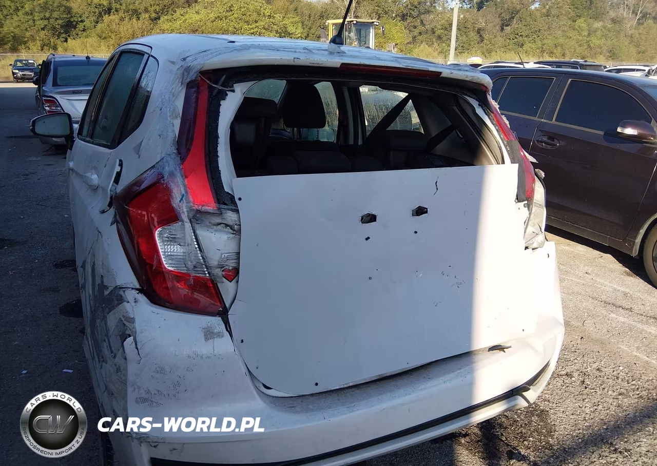 2019 Honda Fit Lx VIN:3HGGK5H41KM744141 - 6