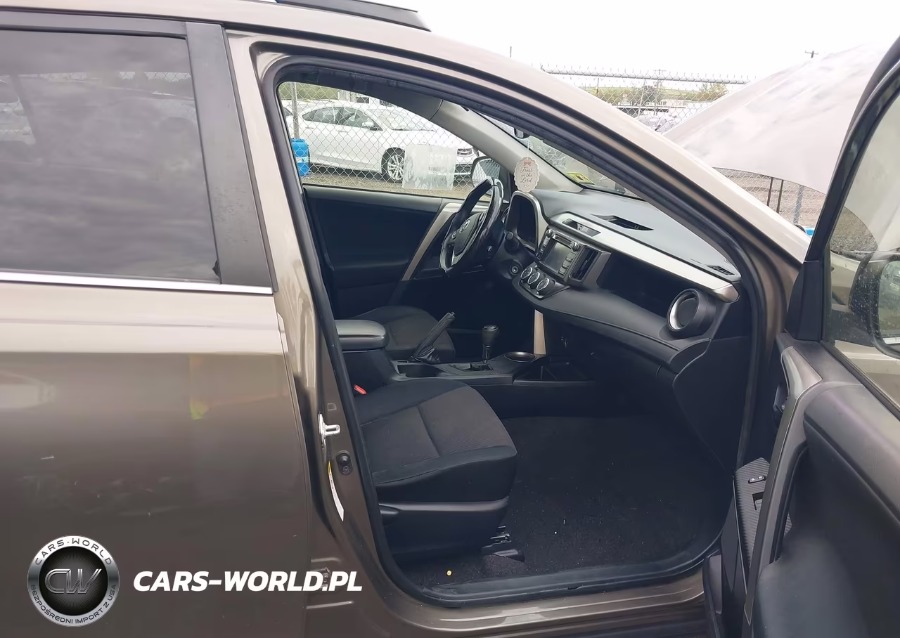 2014 Toyota Rav4 Le VIN:JTMBFREVXED061503 - 5