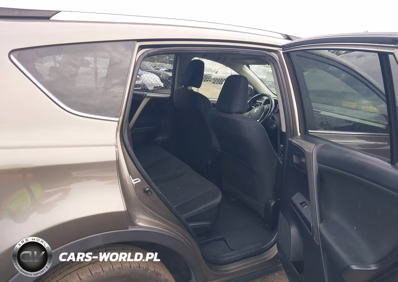 2014 Toyota Rav4 Le VIN:JTMBFREVXED061503 - 8