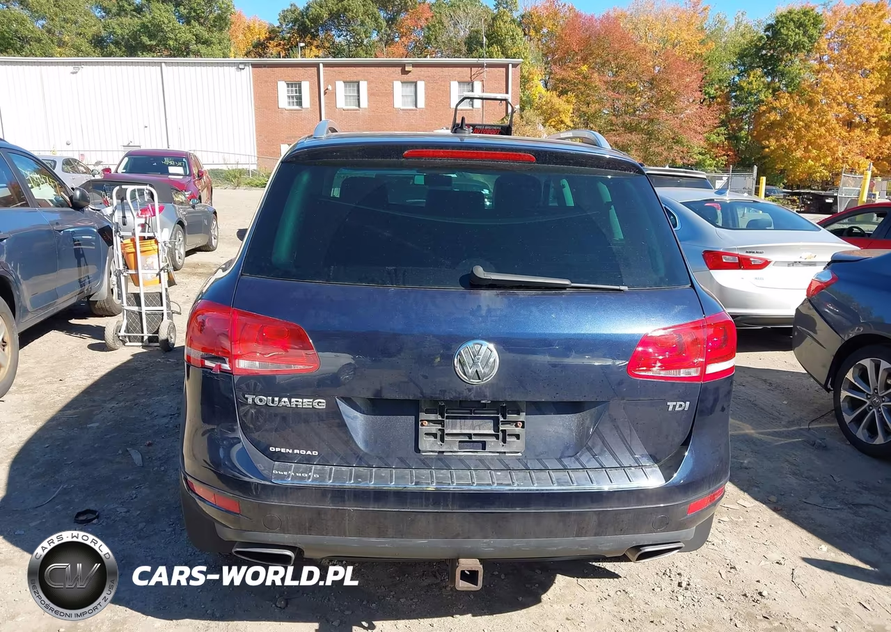 2013 Volkswagen Touareg Tdi Lux VIN:WVGEP9BPXDD005779 - 16