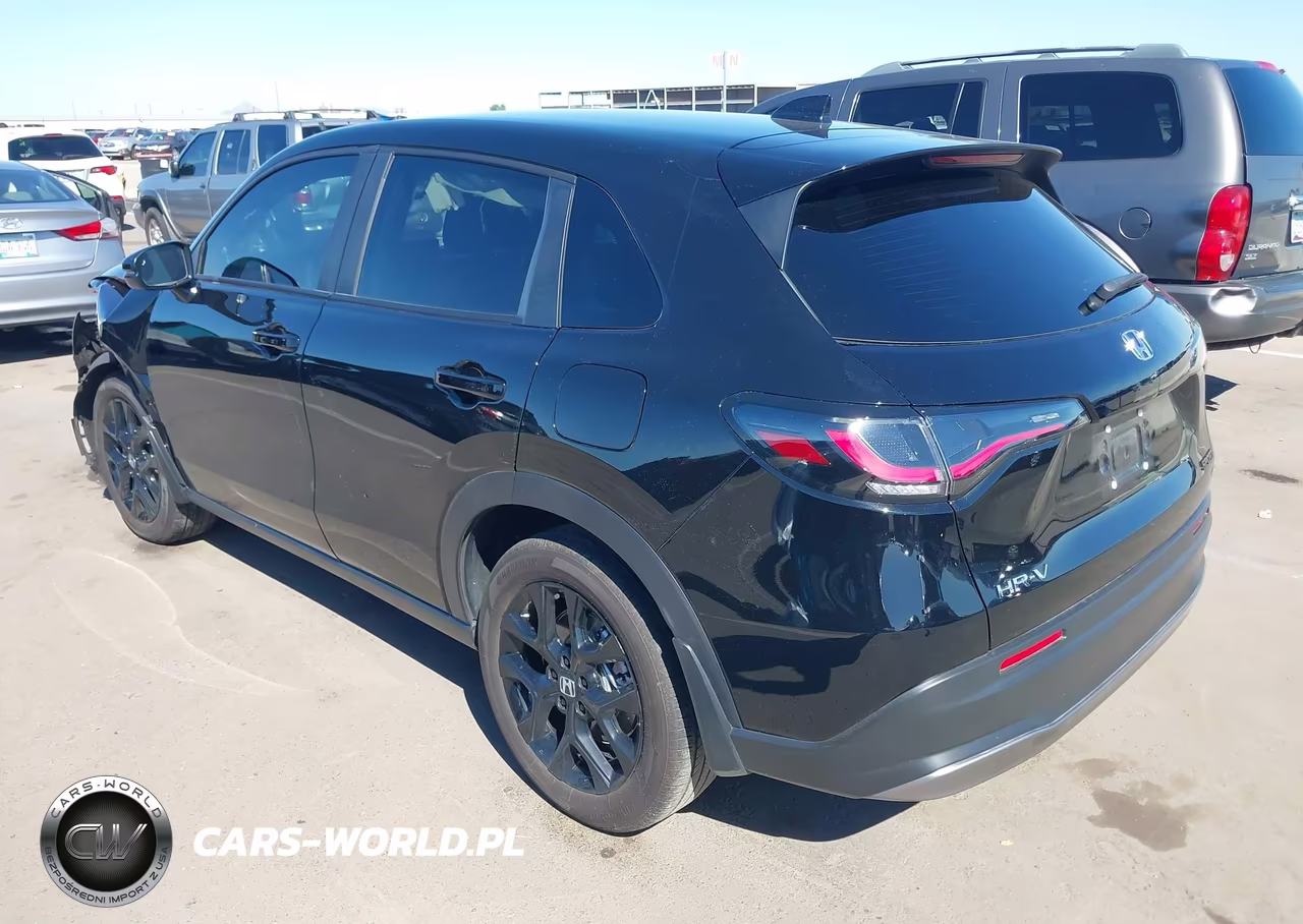 2025 Honda Hr-V 2Wd Sport VIN:3CZRZ1H5XSM755637 - 3