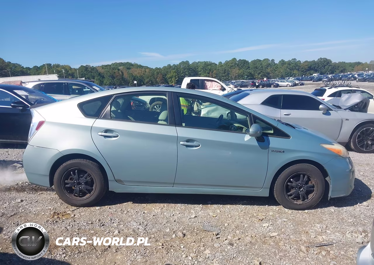 2012 Toyota Prius Three VIN:JTDKN3DU5C1559535 - 13