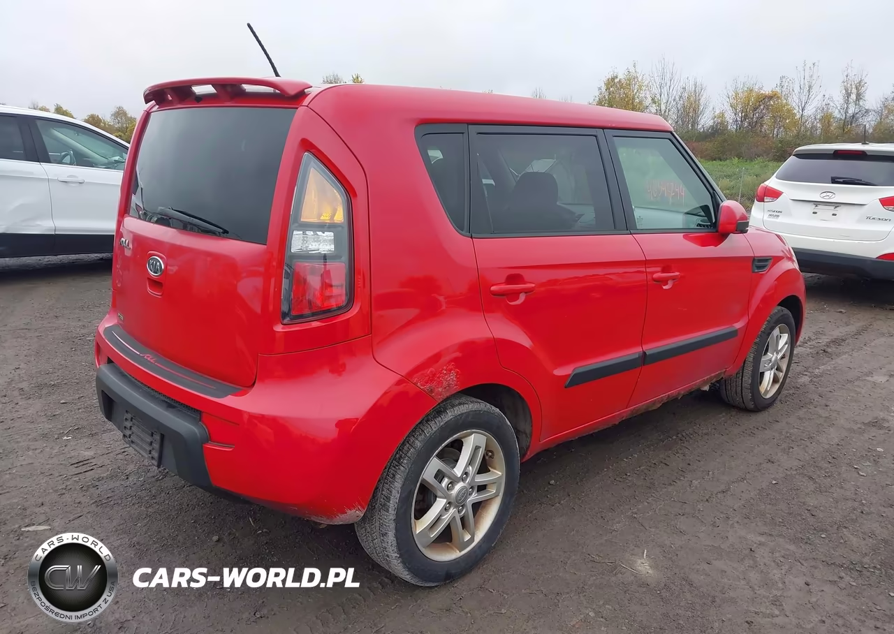 2011 Kia Soul + VIN:KNDJT2A27B7299536 - 4