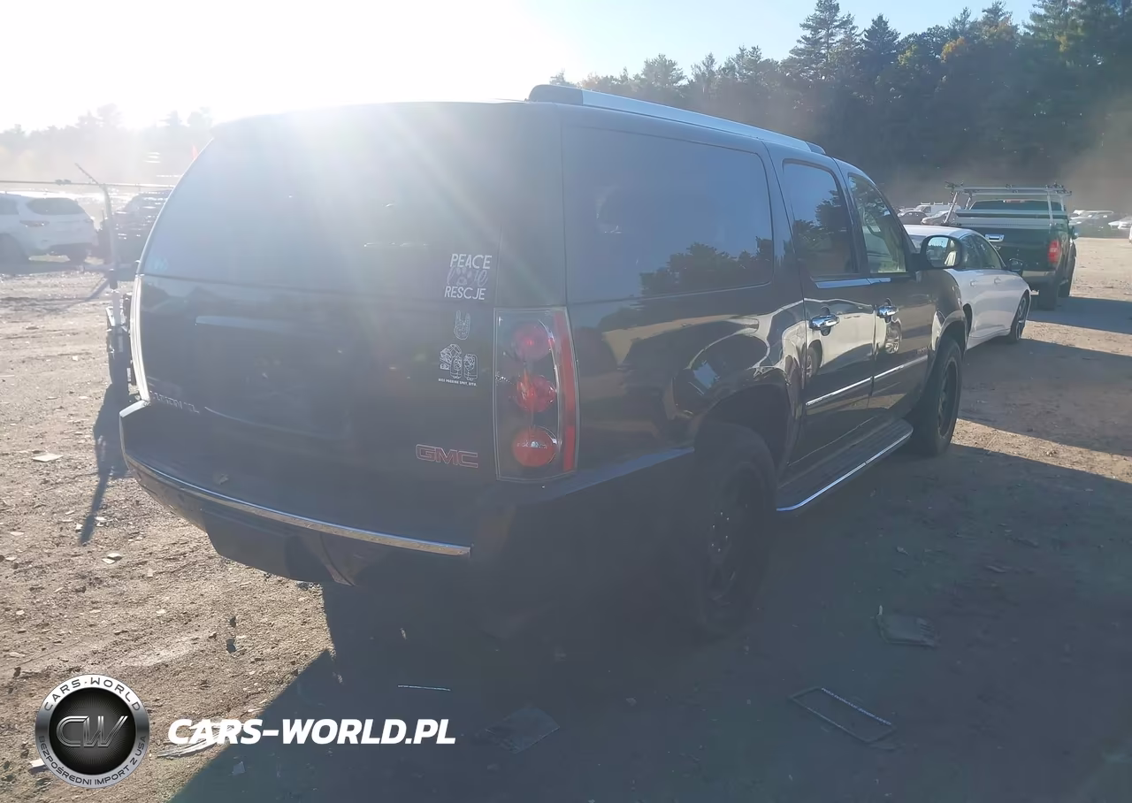 2011 GMC Yukon Xl 1500 Denali VIN:1GKS2MEF2BR135460 - 4