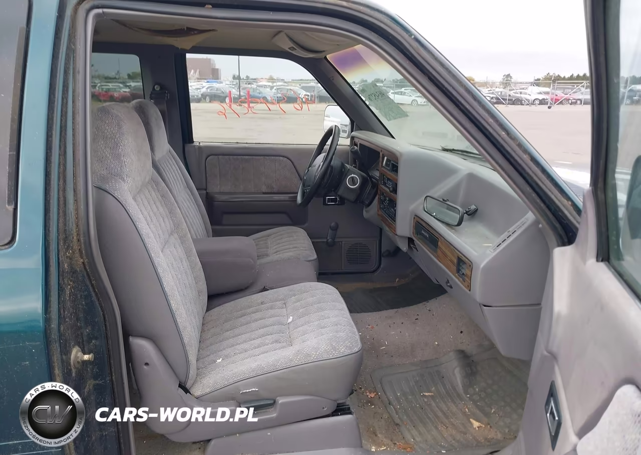 1996 Dodge Dakota VIN:1B7GL23X3TS549856 - 5