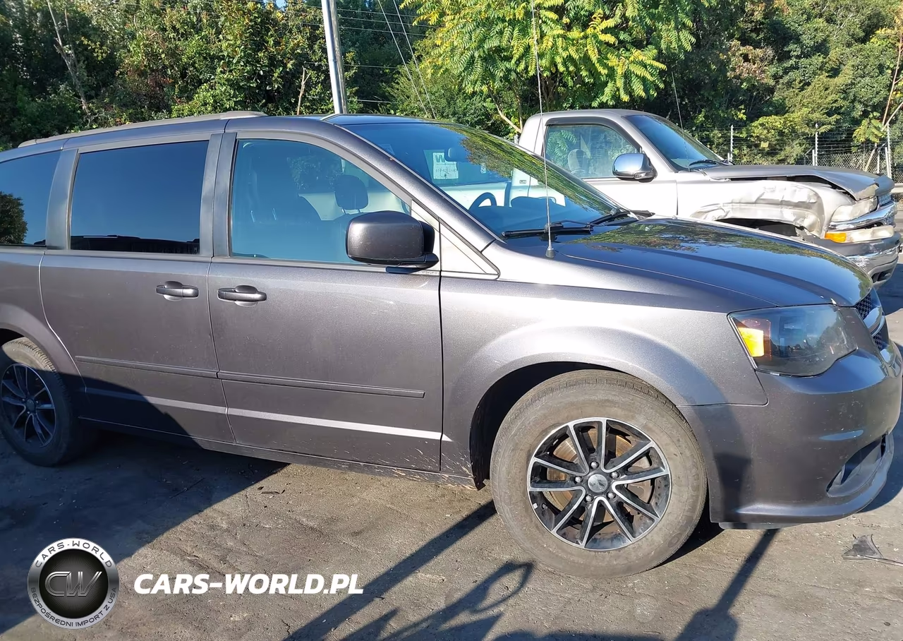 2017 Dodge Grand Caravan Gt VIN:2C4RDGEG2HR862941 - 13