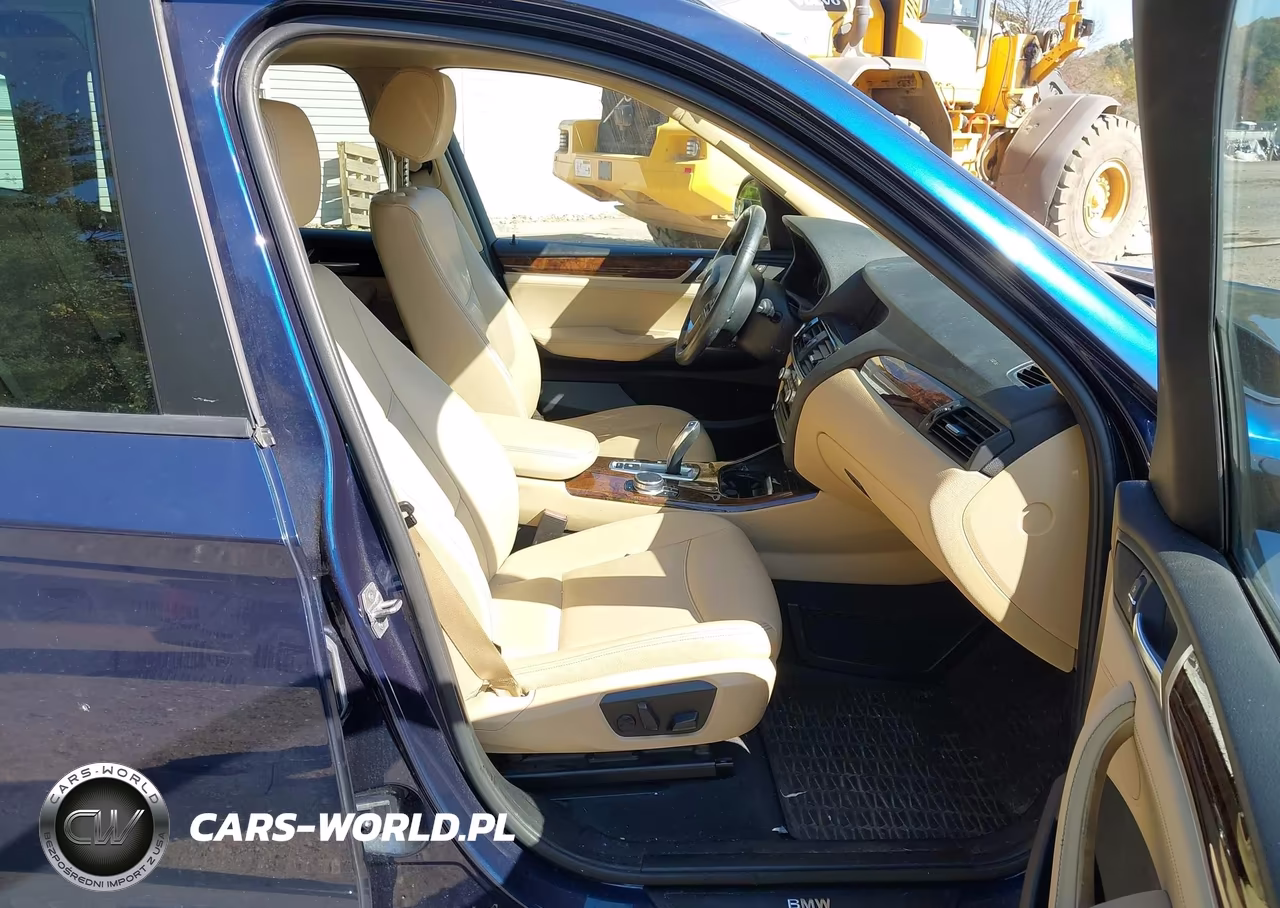 2017 BMW X3 xDrive28I VIN:5UXWX9C55H0T08714 - 5