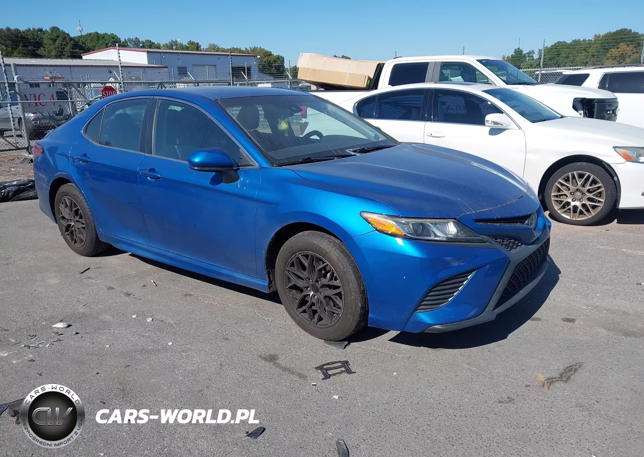 2018 Toyota Camry Se VIN:4T1B11HK0JU097630 - 1