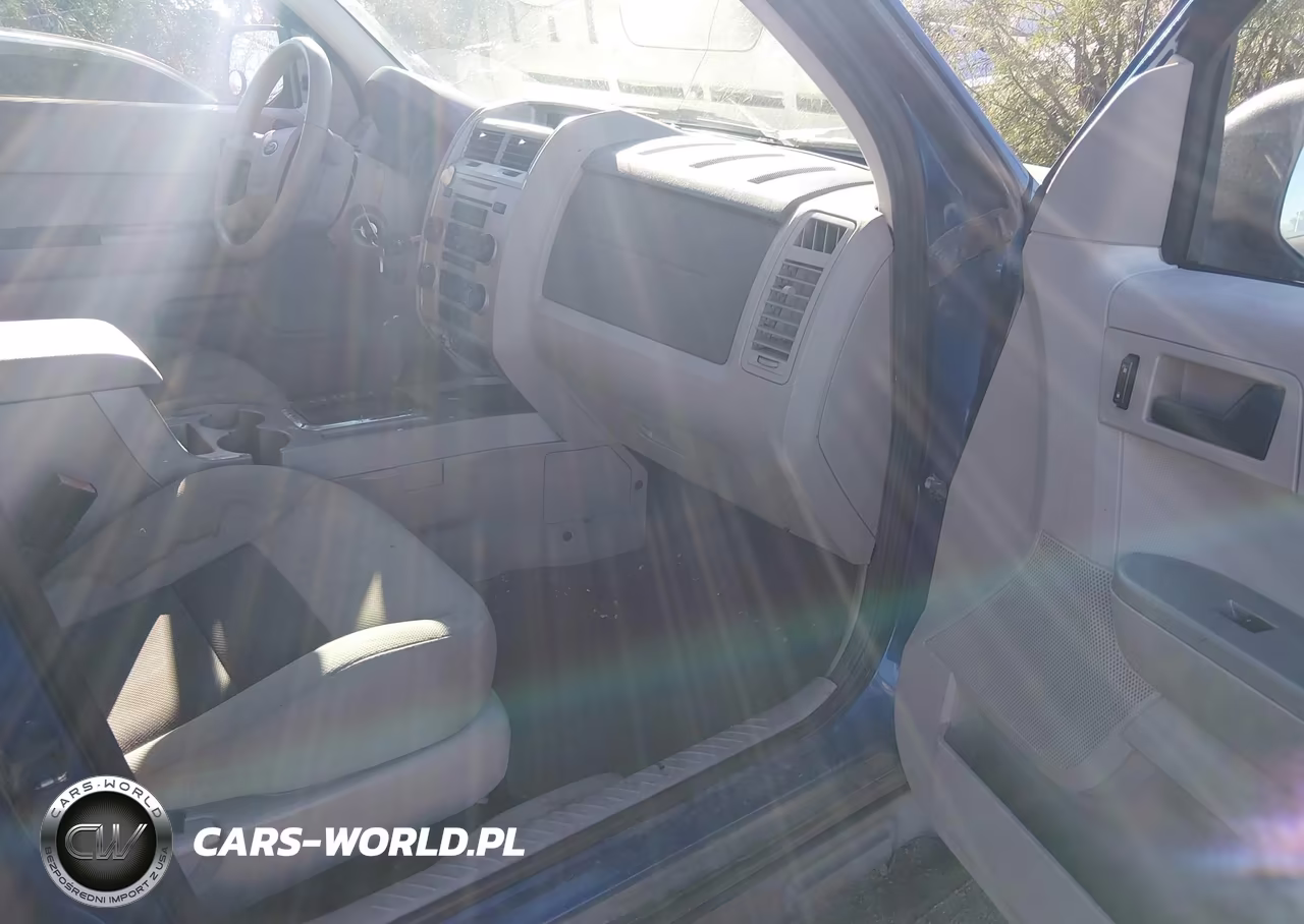 2008 Ford Escape Xlt VIN:1FMCU93ZX8KA50058 - 5