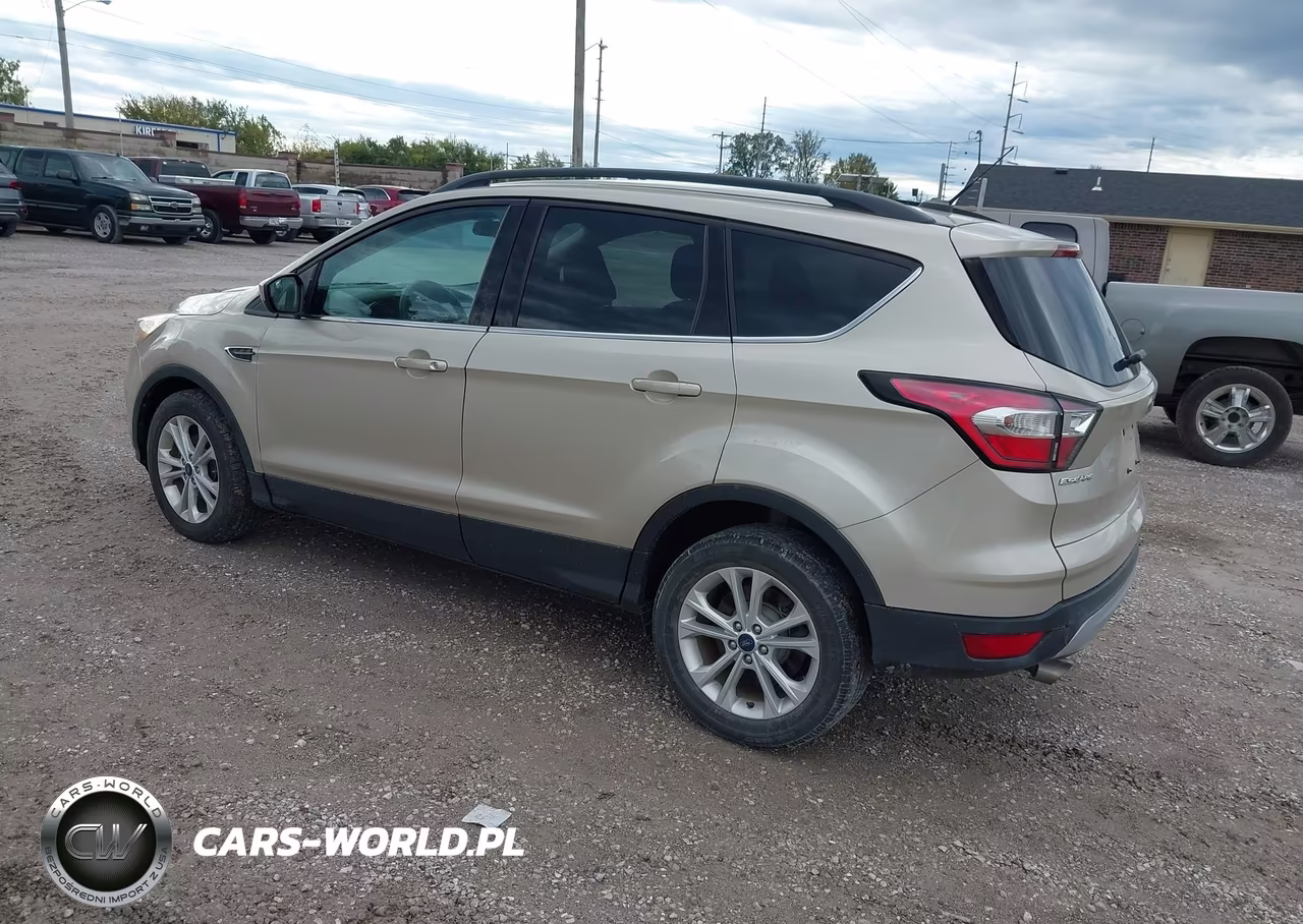 2018 Ford Escape Se VIN:1FMCU0GD4JUA29257 - 3