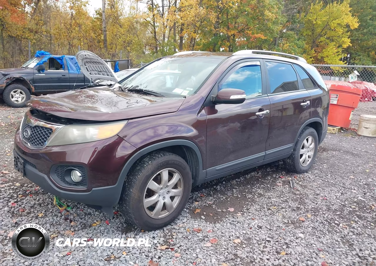 2011 Kia Sorento Lx VIN:5XYKT4A10BG074093 - 2