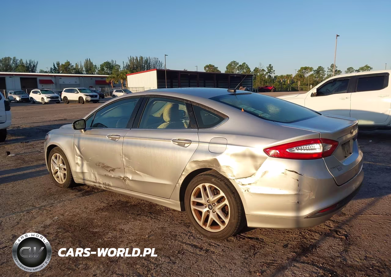 2015 Ford Fusion Se VIN:3FA6P0H78FR196937 - 3