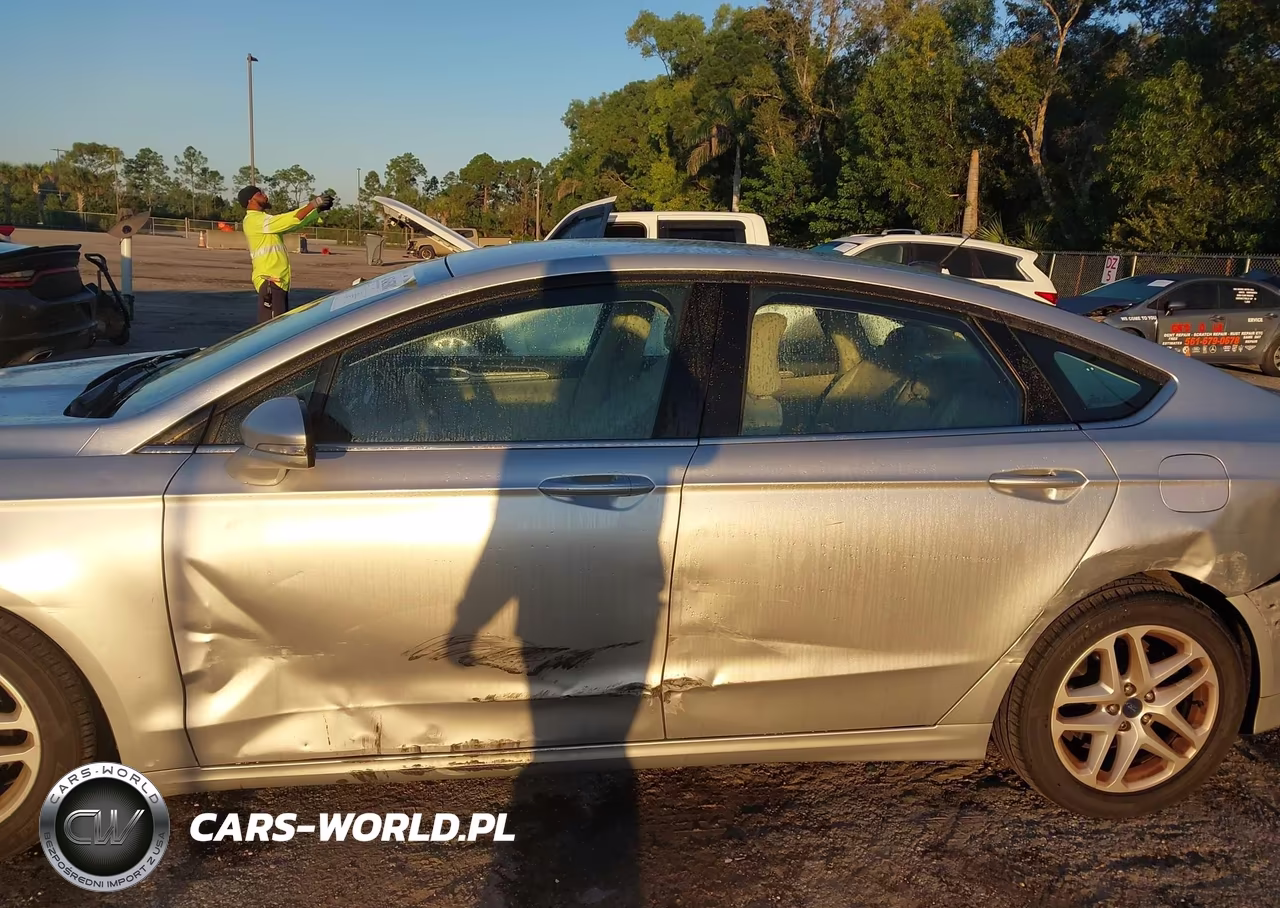 2015 Ford Fusion Se VIN:3FA6P0H78FR196937 - 6