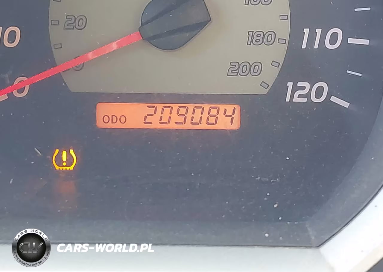 2010 Toyota Tacoma VIN:5TENX4CN5AZ745599 - 15
