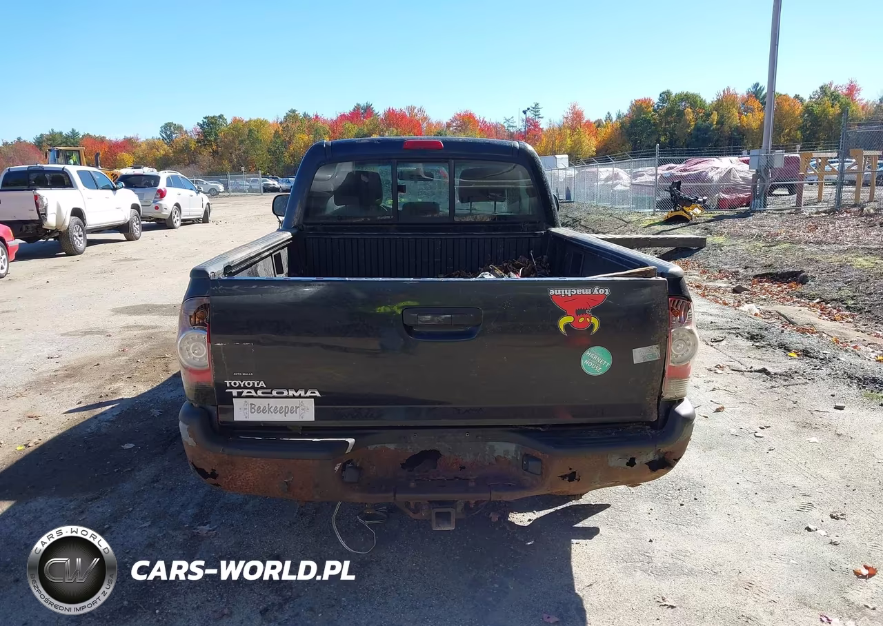 2010 Toyota Tacoma VIN:5TENX4CN5AZ745599 - 16