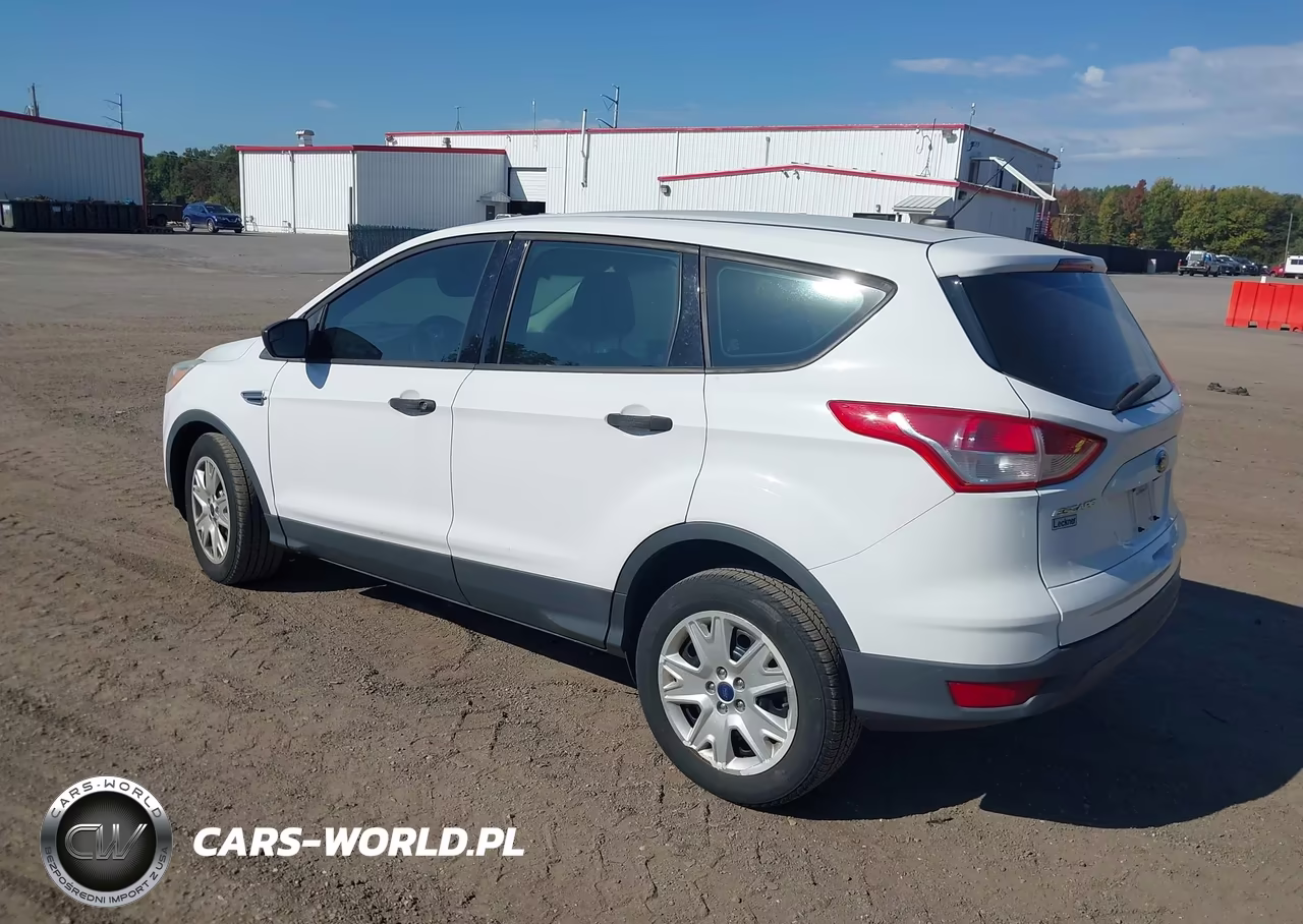 2016 Ford Escape S VIN:1FMCU0F79GUC52236 - 3