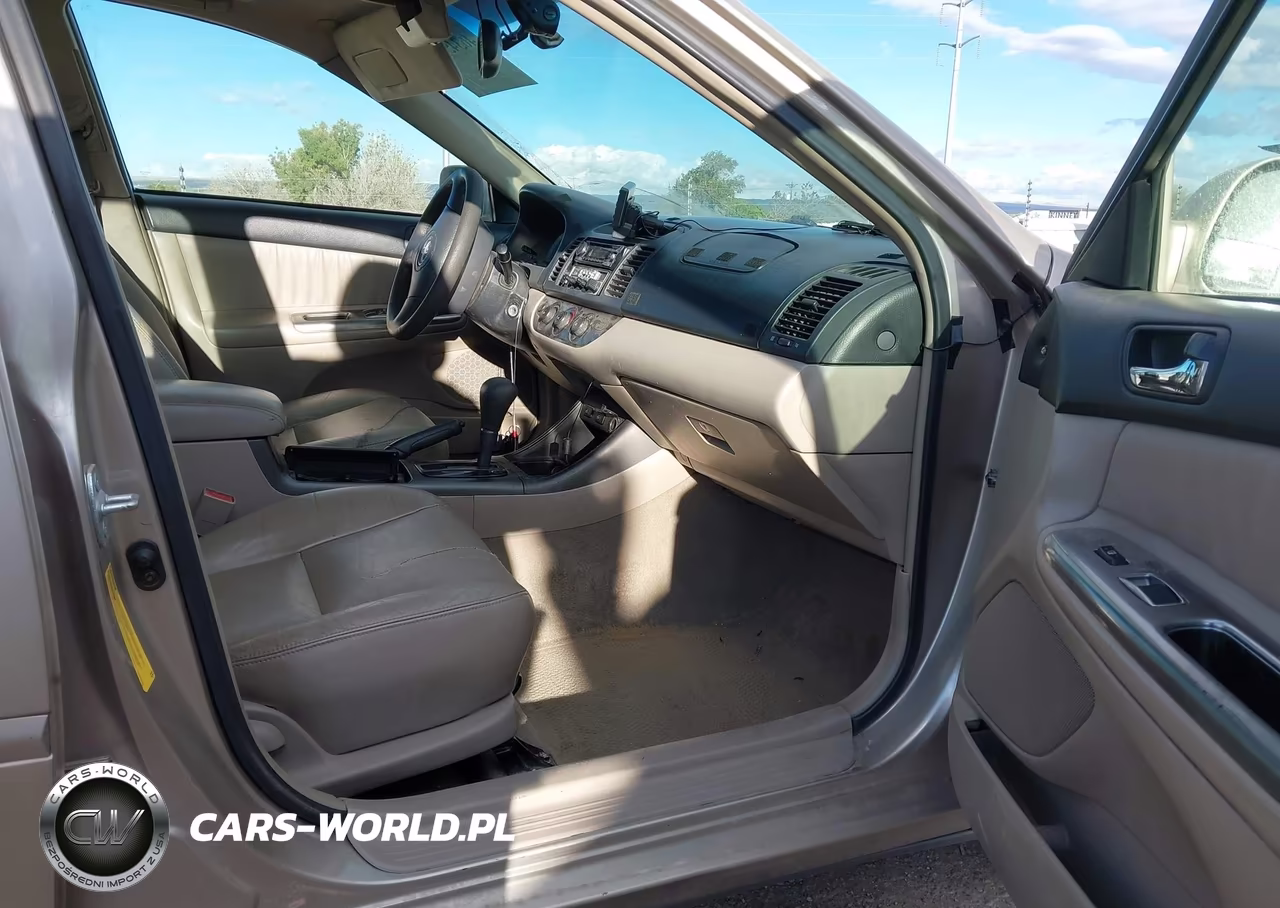 2003 Toyota Camry Se V6 VIN:4T1BF30K83U550243 - 5