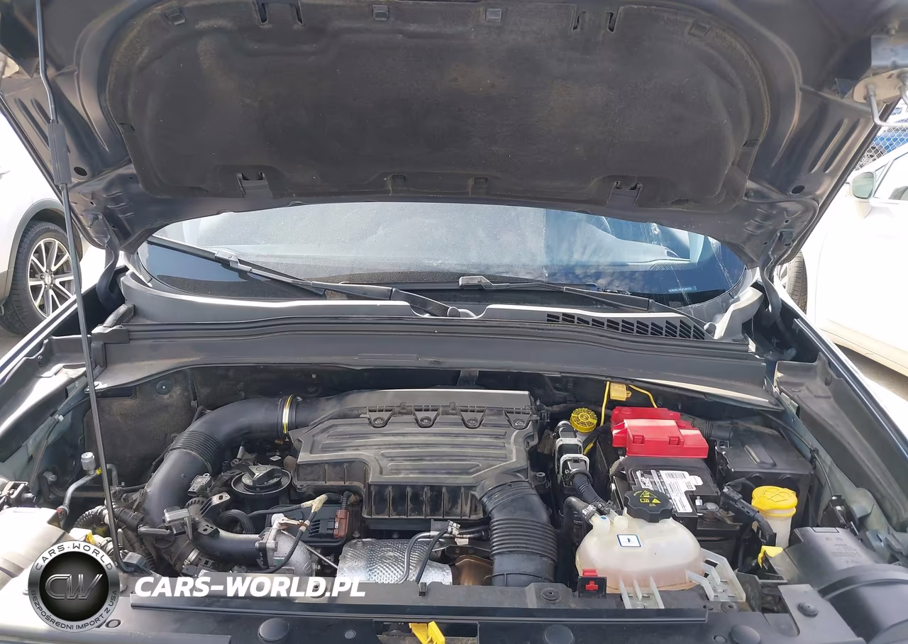 2020 Jeep Renegade Trailhawk 4X4 VIN:ZACNJBC16LPL06375 - 10