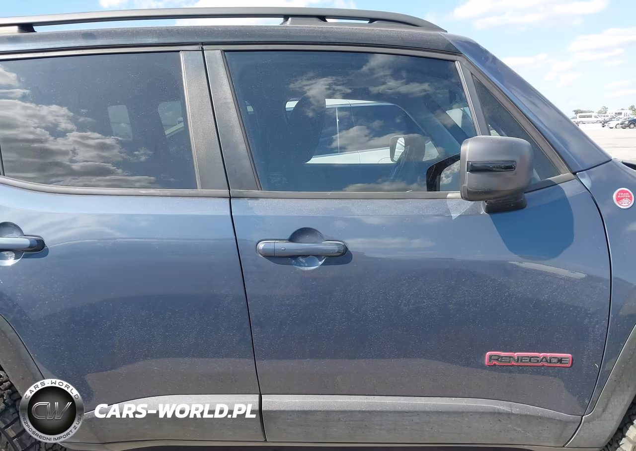 2020 Jeep Renegade Trailhawk 4X4 VIN:ZACNJBC16LPL06375 - 13