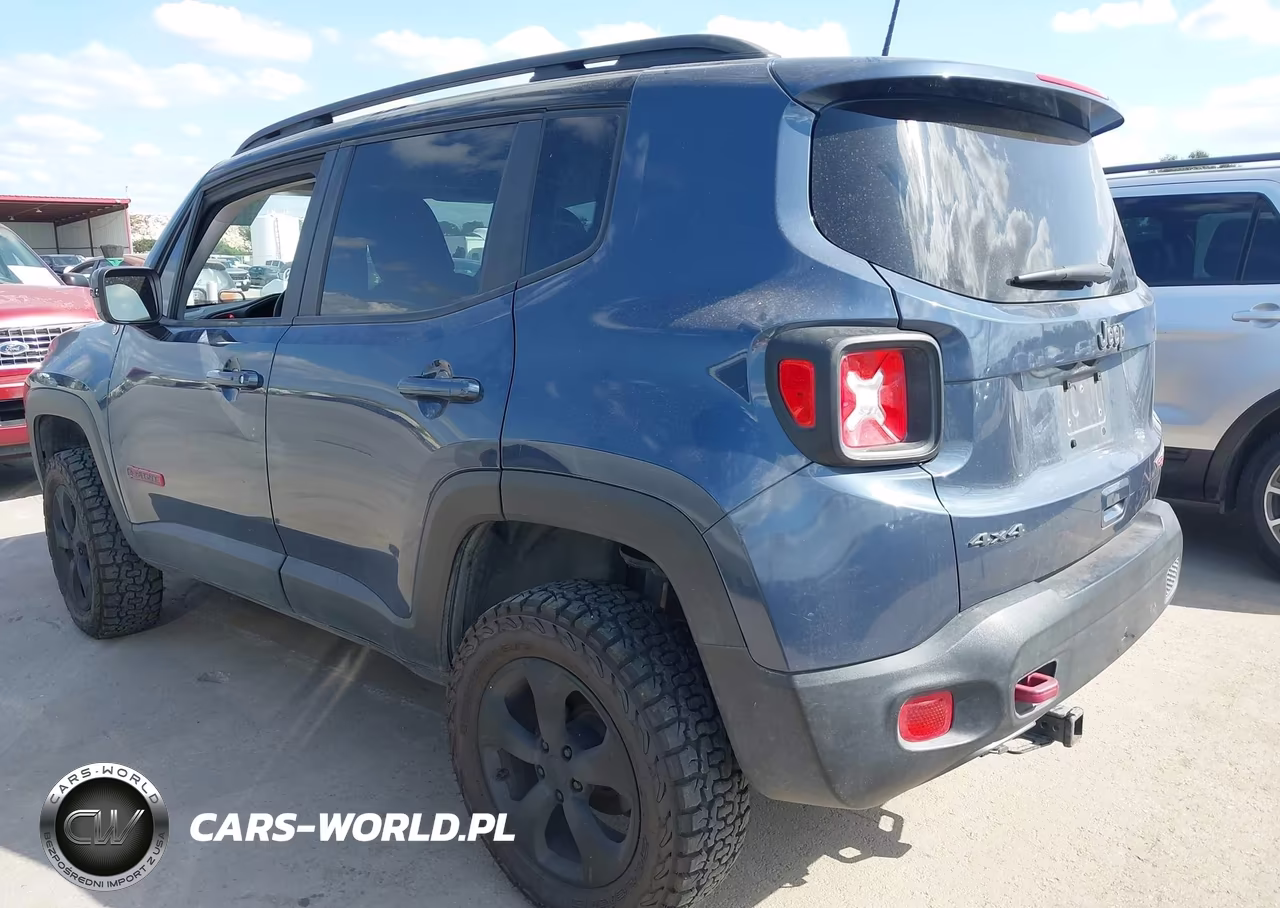 2020 Jeep Renegade Trailhawk 4X4 VIN:ZACNJBC16LPL06375 - 3