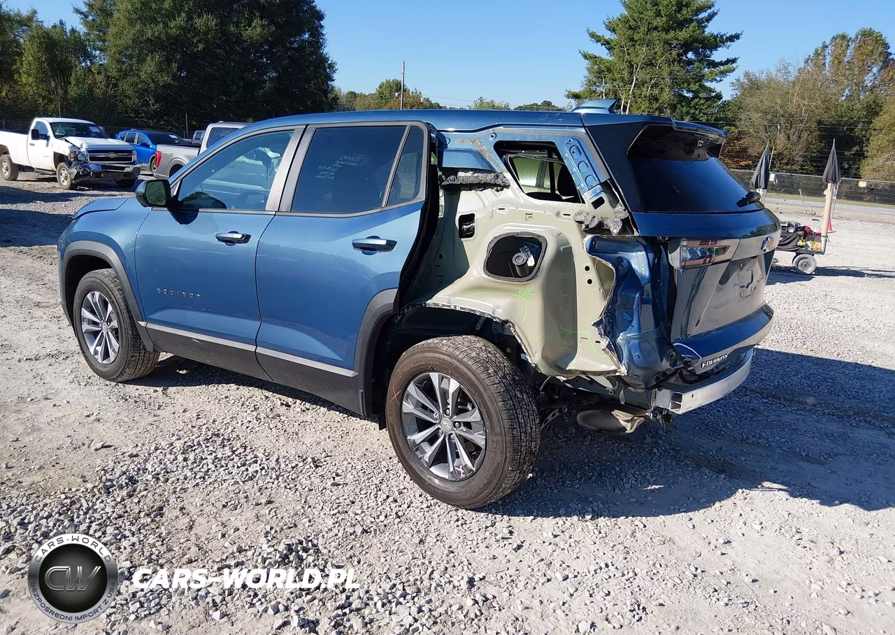 2026 Chevrolet Equinox Fwd Lt VIN:3GNAXHEG6TL347089 - 3