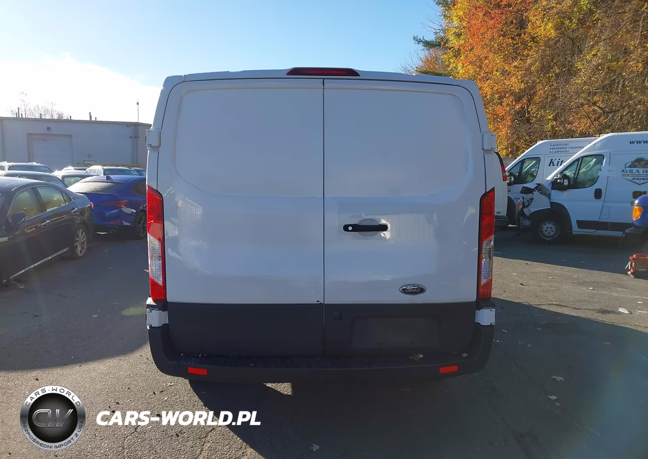 2023 Ford Transit-250 VIN:1FTBR1Y83PKB49208 - 17