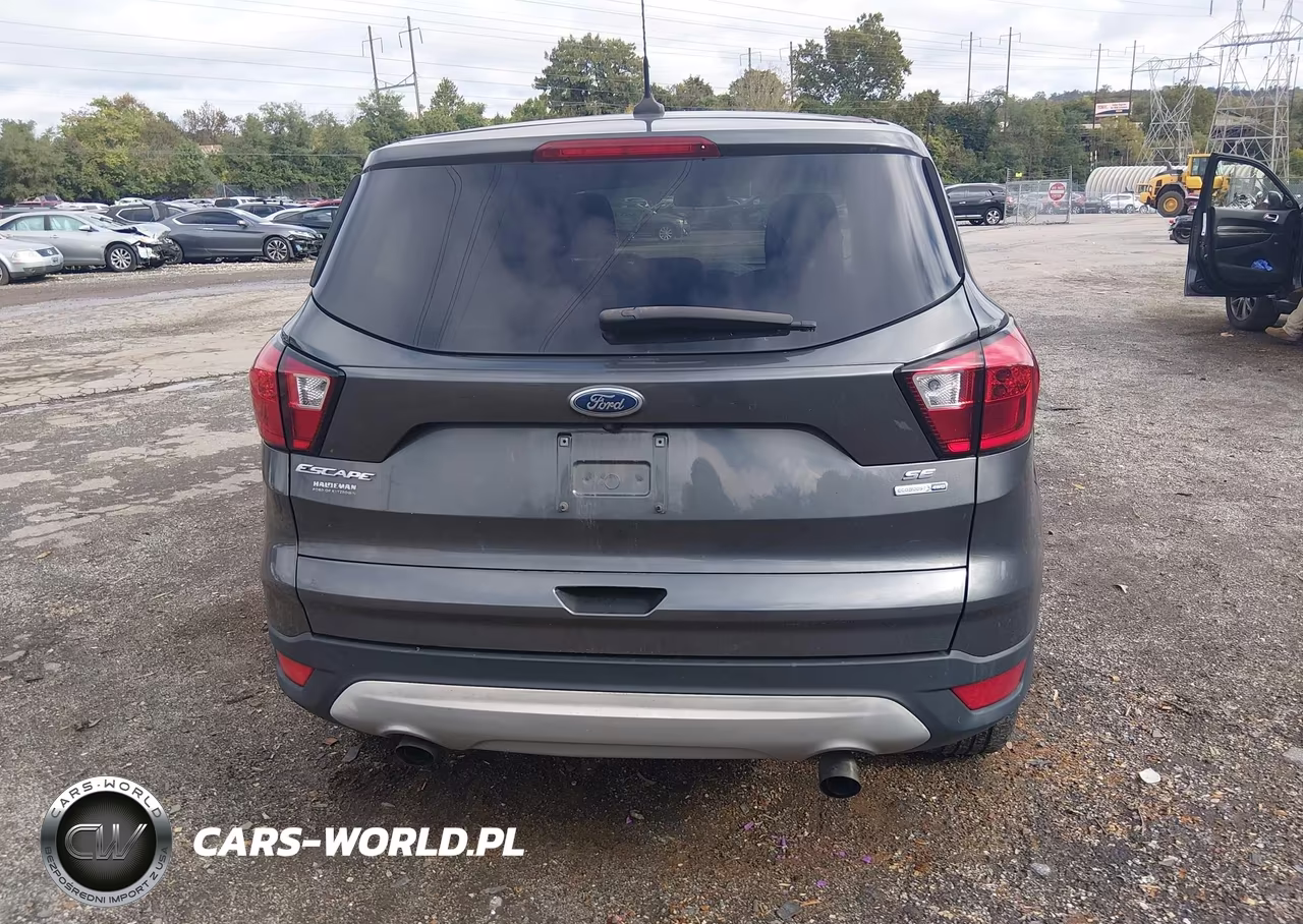 2019 Ford Escape Se VIN:1FMCU9GD1KUB74424 - 16