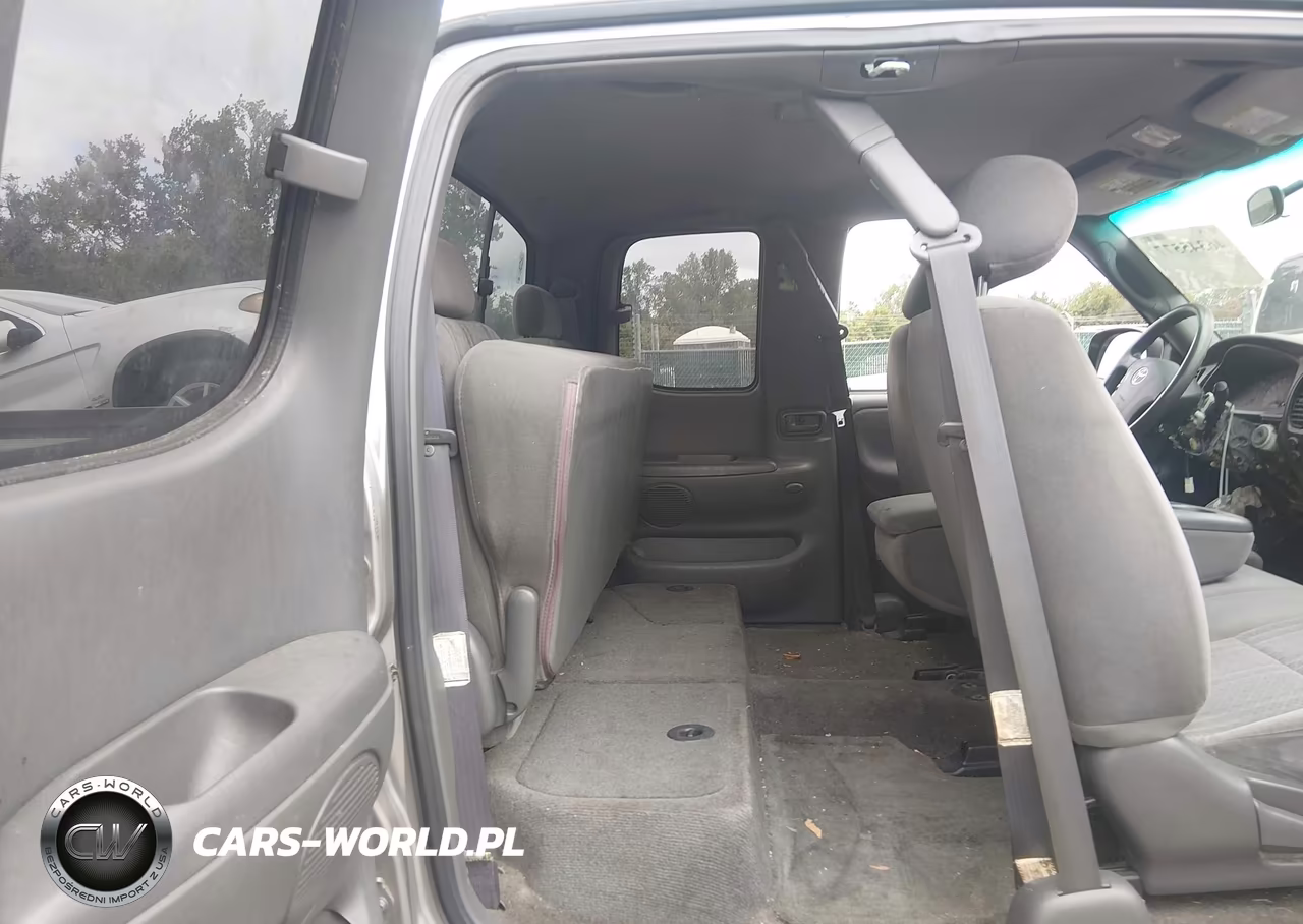 2003 Toyota Tundra Sr5 VIN:5TBRN34183S381409 - 8