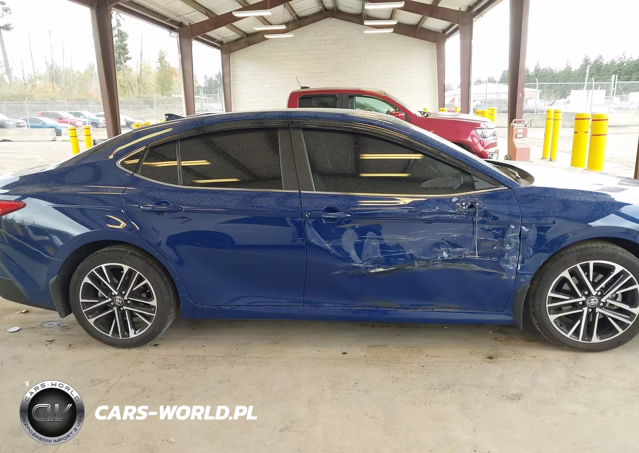 2025 Toyota Camry Xle VIN:4T1DAACK7SU134335 - 13