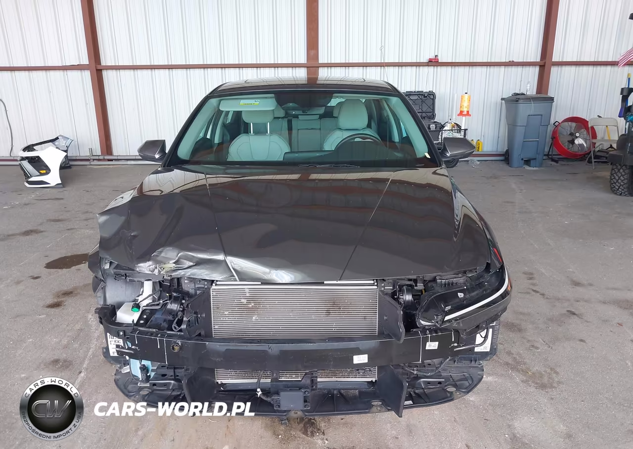 2025 Hyundai Elantra Limited VIN:KMHLP4DG0SU052405 - 13