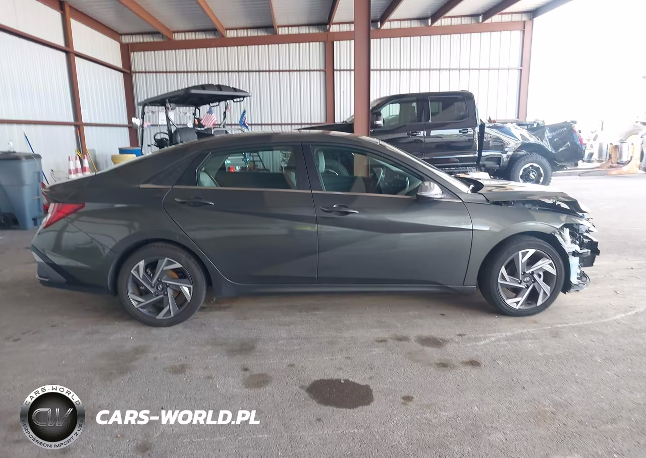 2025 Hyundai Elantra Limited VIN:KMHLP4DG0SU052405 - 14