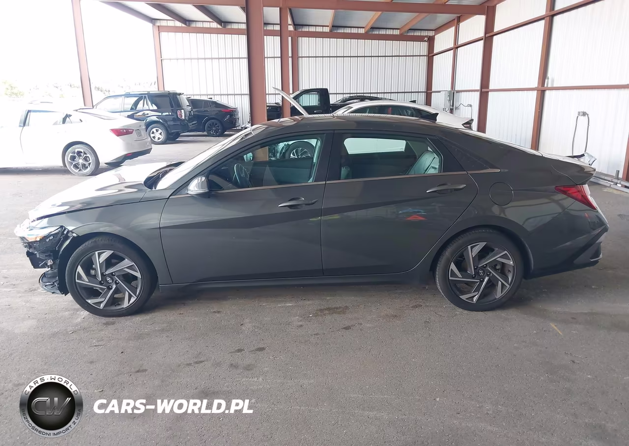 2025 Hyundai Elantra Limited VIN:KMHLP4DG0SU052405 - 15
