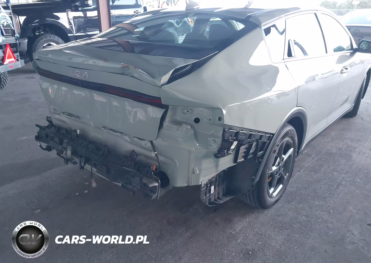 2026 Kia K4 Lxs VIN:3KPFT4DE8TE268627 - 17