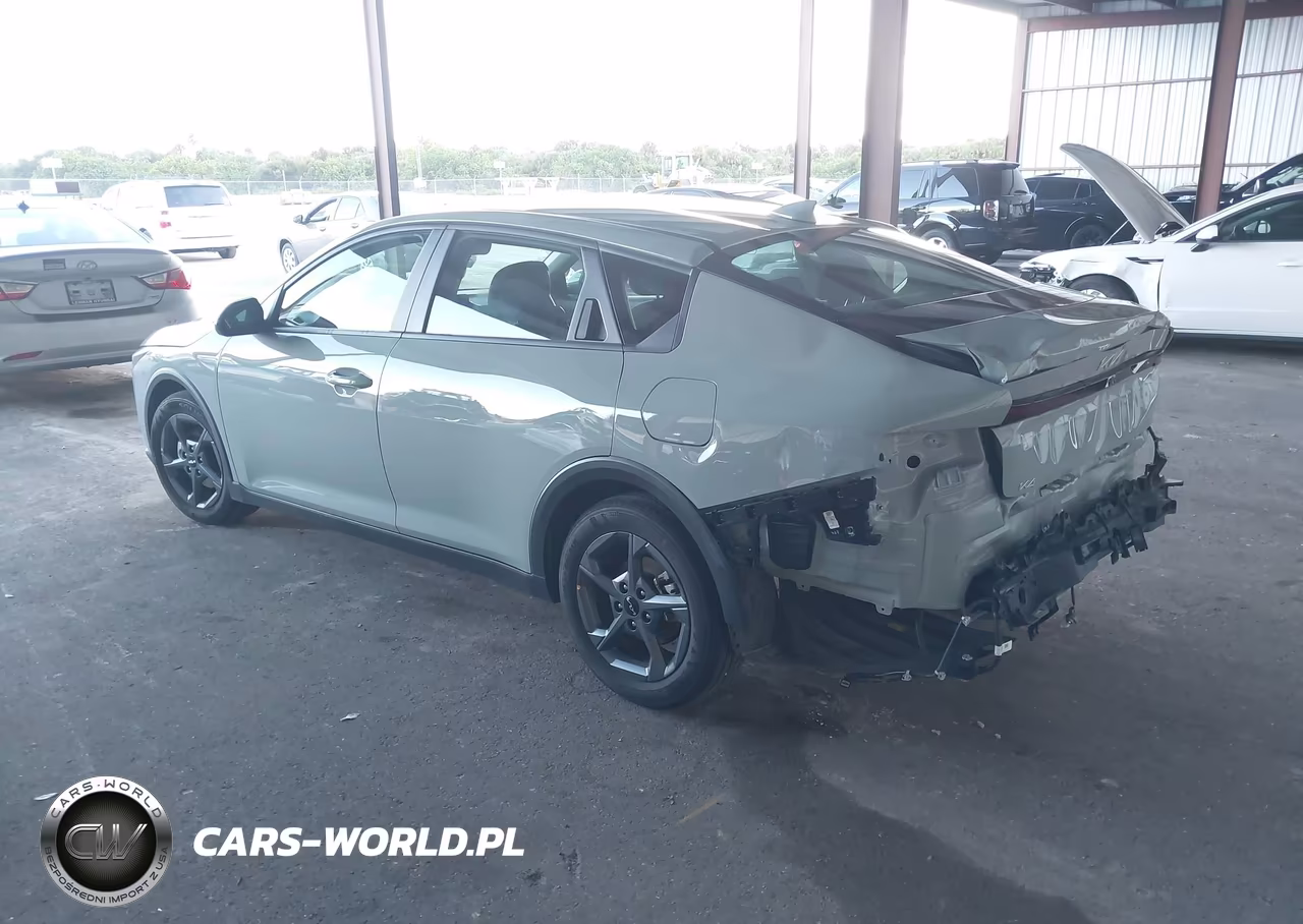 2026 Kia K4 Lxs VIN:3KPFT4DE8TE268627 - 3