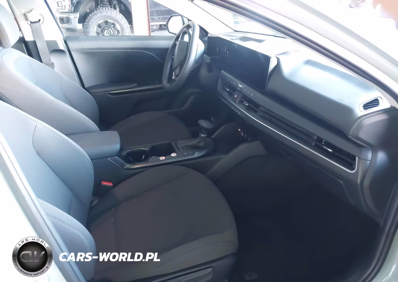2026 Kia K4 Lxs VIN:3KPFT4DE8TE268627 - 5
