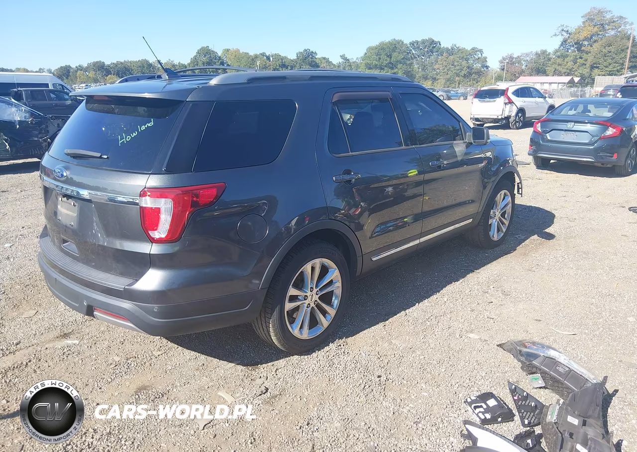 2019 Ford Explorer Xlt VIN:1FM5K7D83KGA83521 - 4