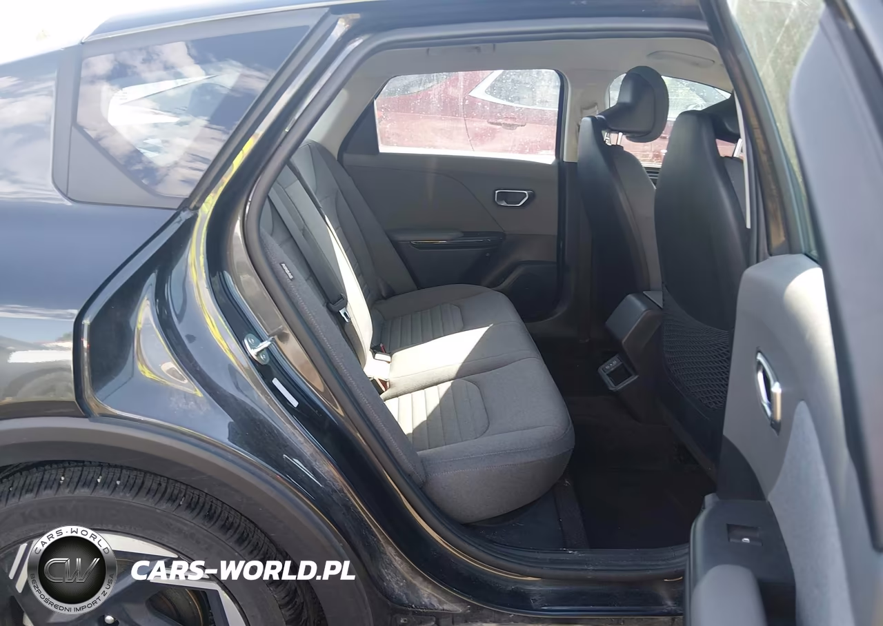 2025 Kia K4 Ex VIN:3KPFU4DE4SE033296 - 8