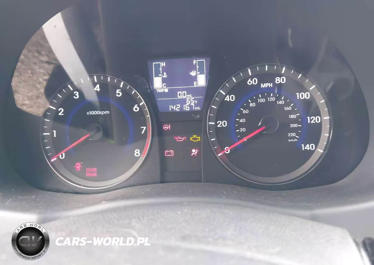 2015 Hyundai Accent Sport VIN:KMHCU5AE4FU203818 - 7