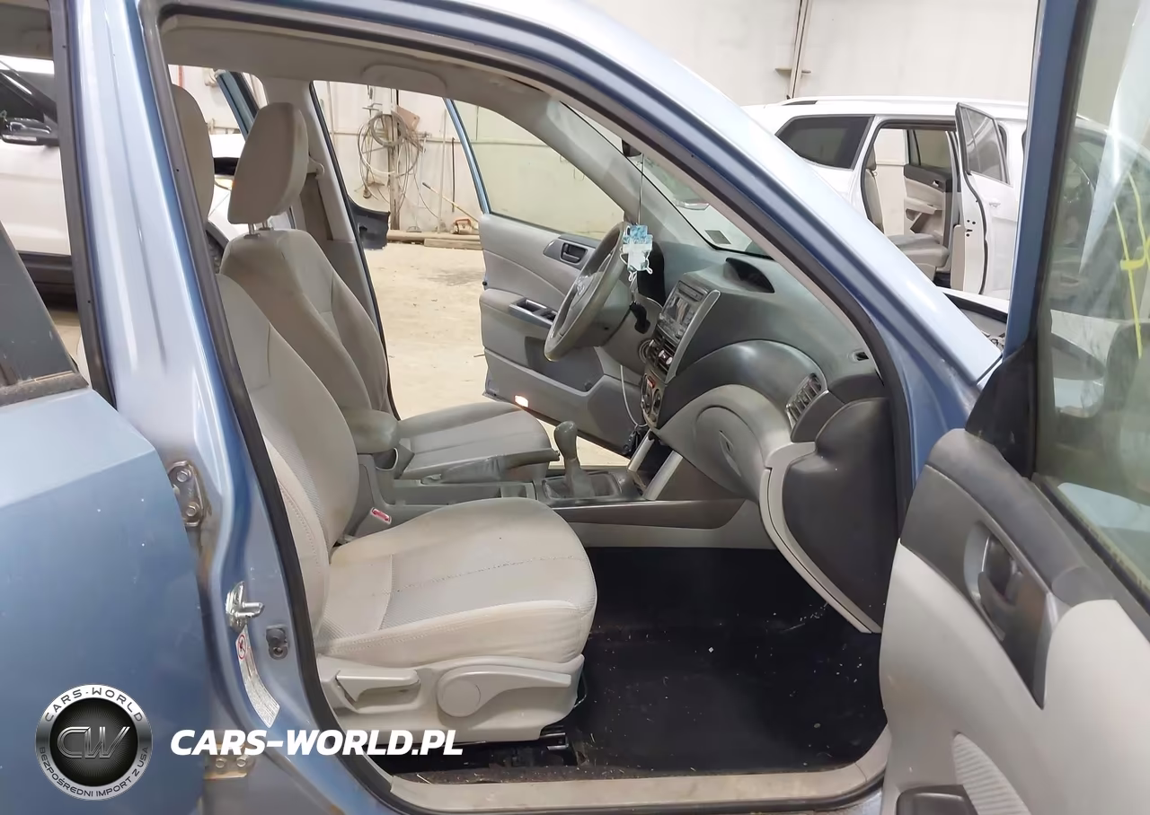 2012 Subaru Forester VIN:JF2SHAACXCG445343 - 5