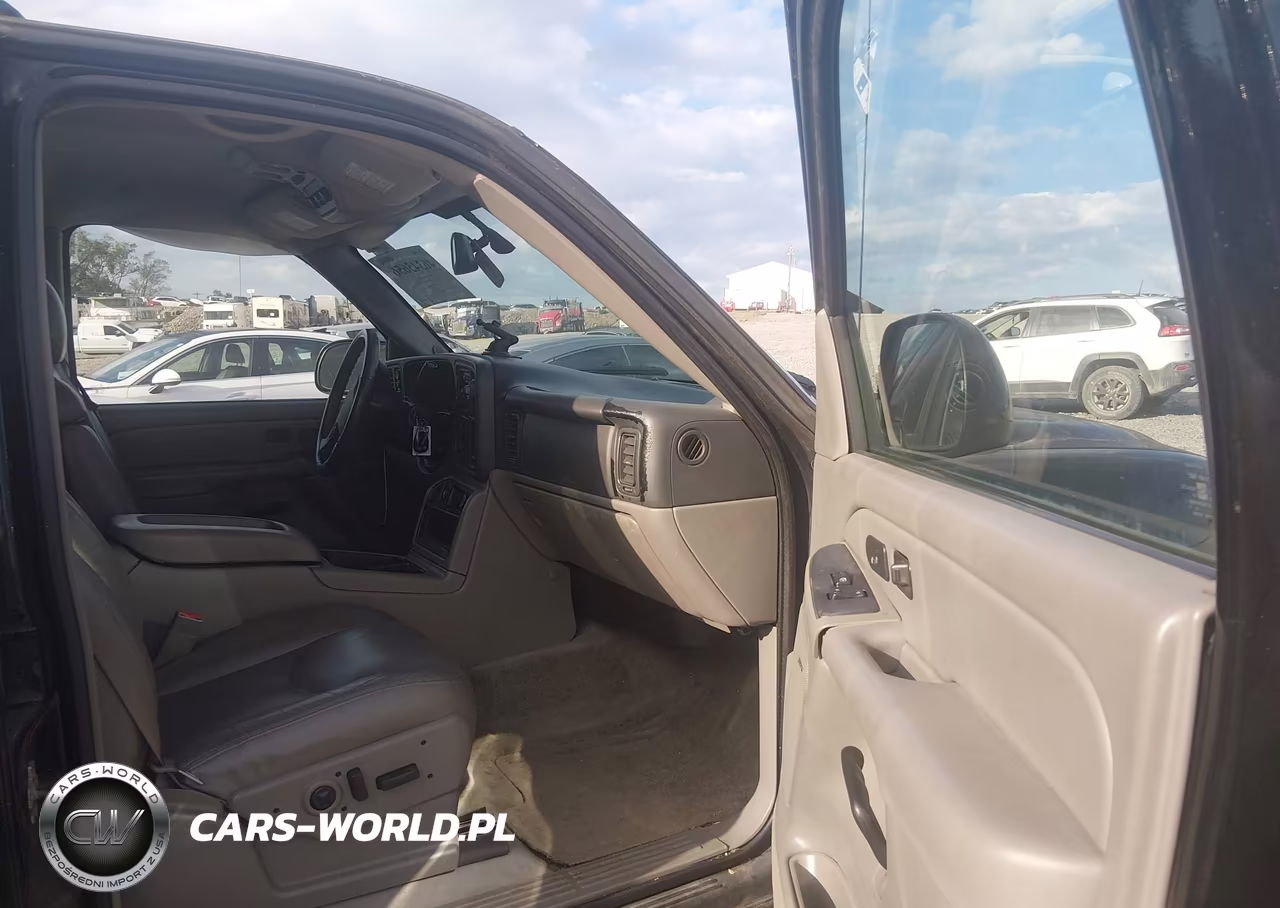 2004 Chevrolet Tahoe Lt VIN:1GNEK13Z24J238925 - 5