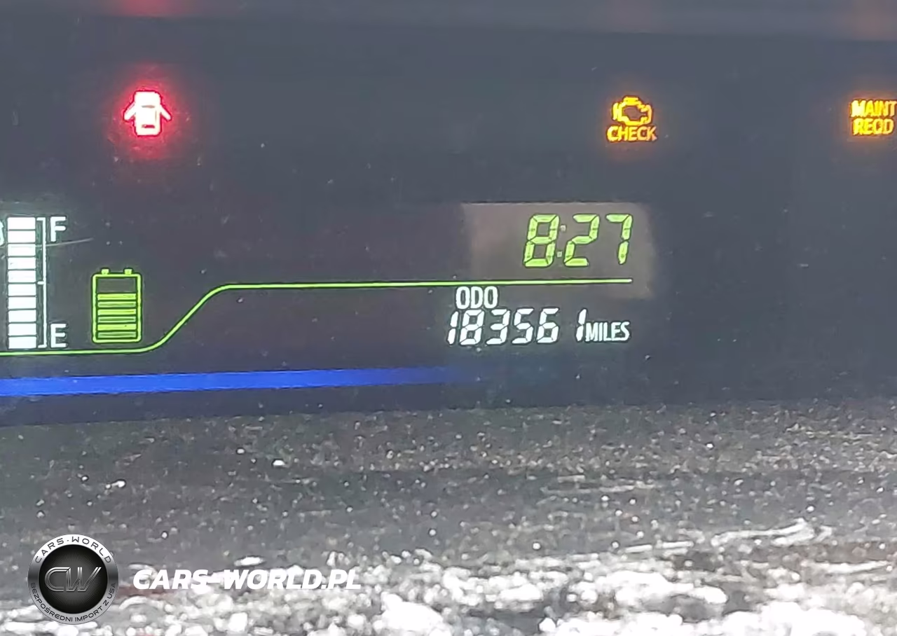 2012 Toyota Prius V Three VIN:JTDZN3EU2C3038323 - 15