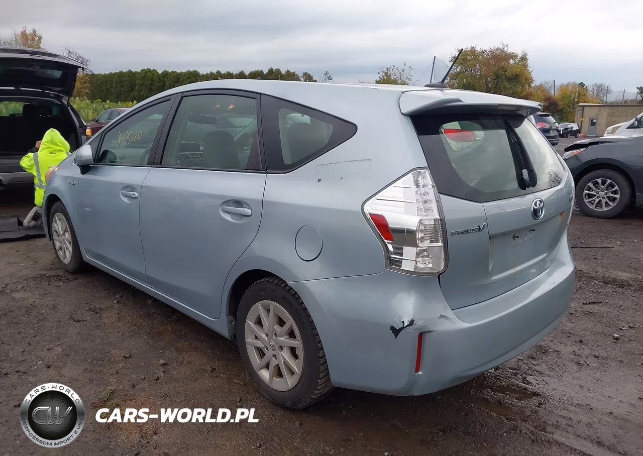 2012 Toyota Prius V Three VIN:JTDZN3EU2C3038323 - 3