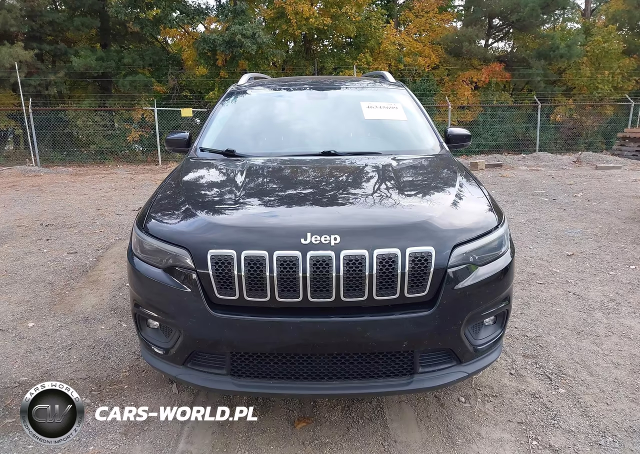 2019 Jeep Cherokee Latitude Plus 4X4 VIN:1C4PJMLB3KD404986 - 13