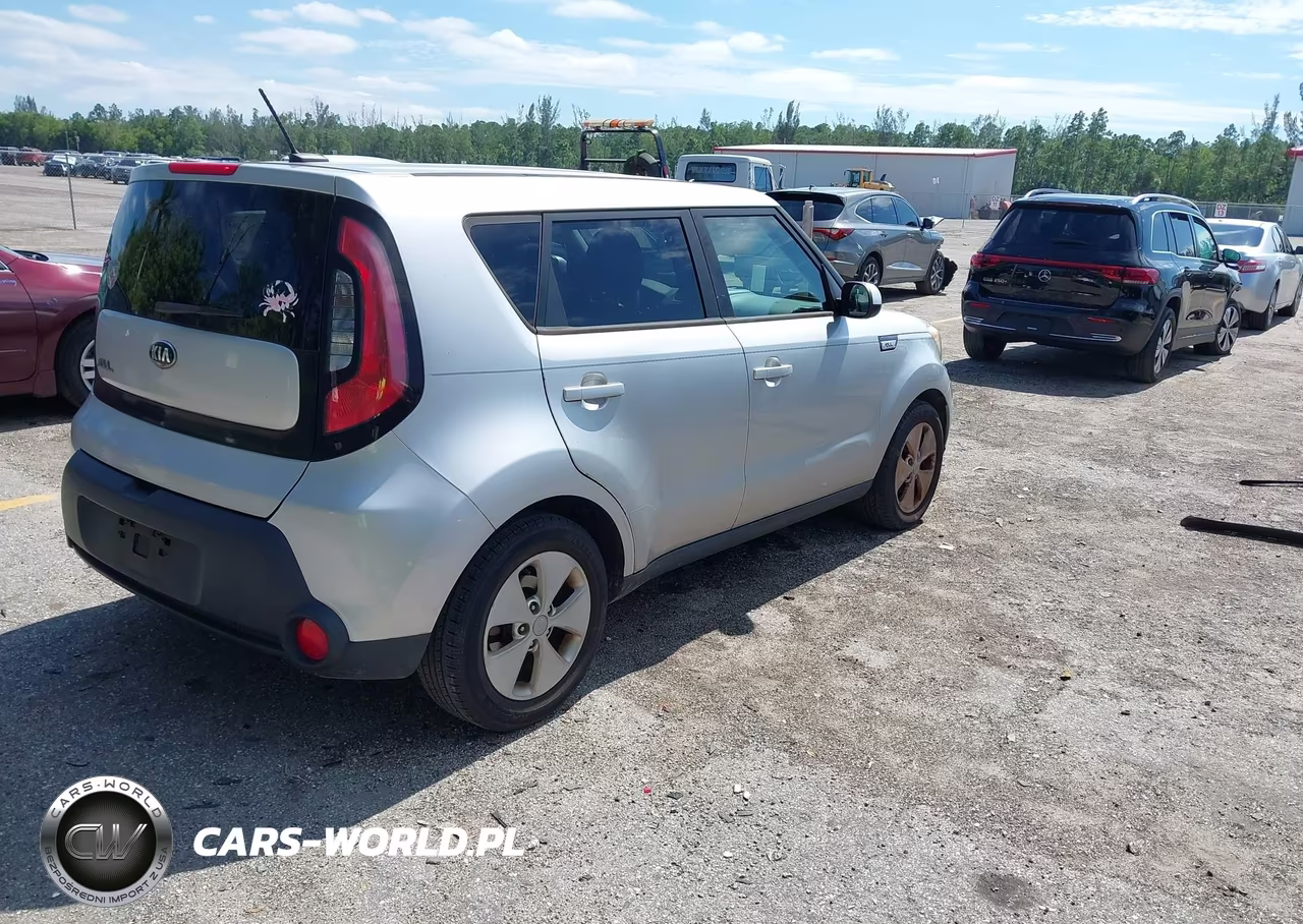2015 Kia Soul VIN:KNDJN2A25F7791594 - 4