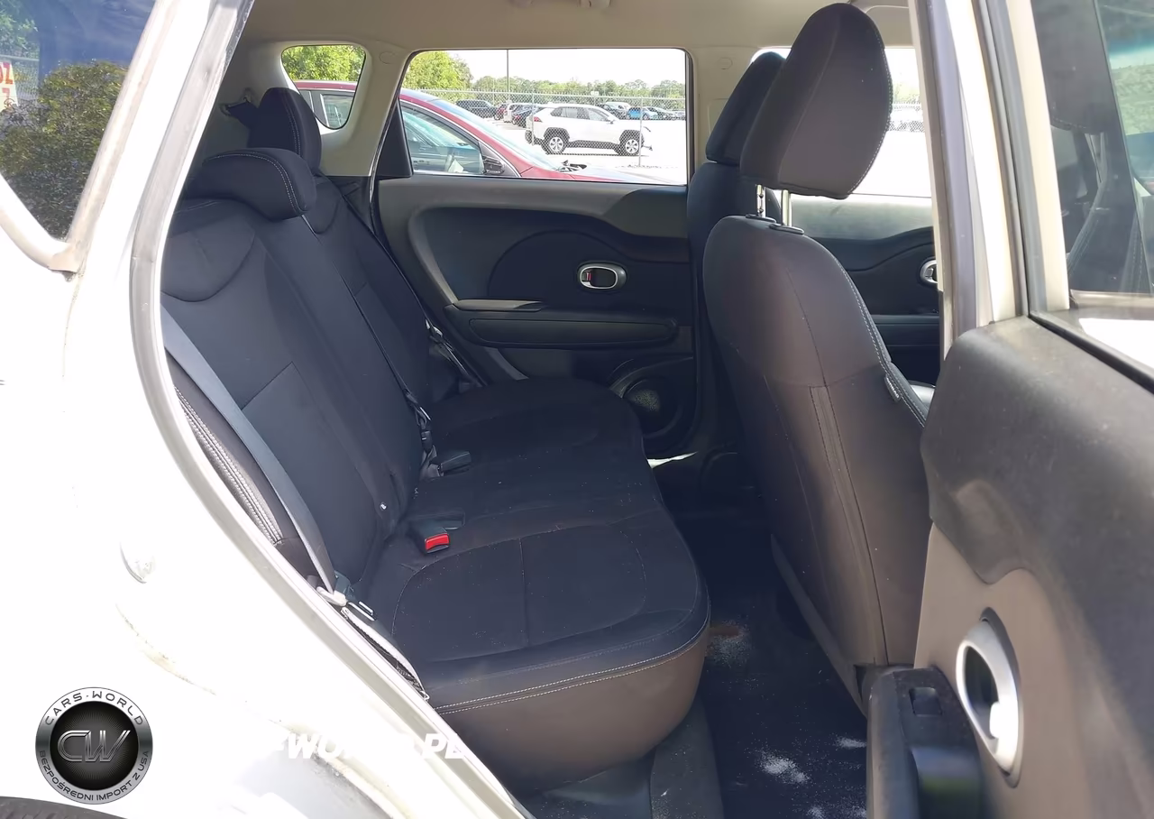 2015 Kia Soul VIN:KNDJN2A25F7791594 - 8