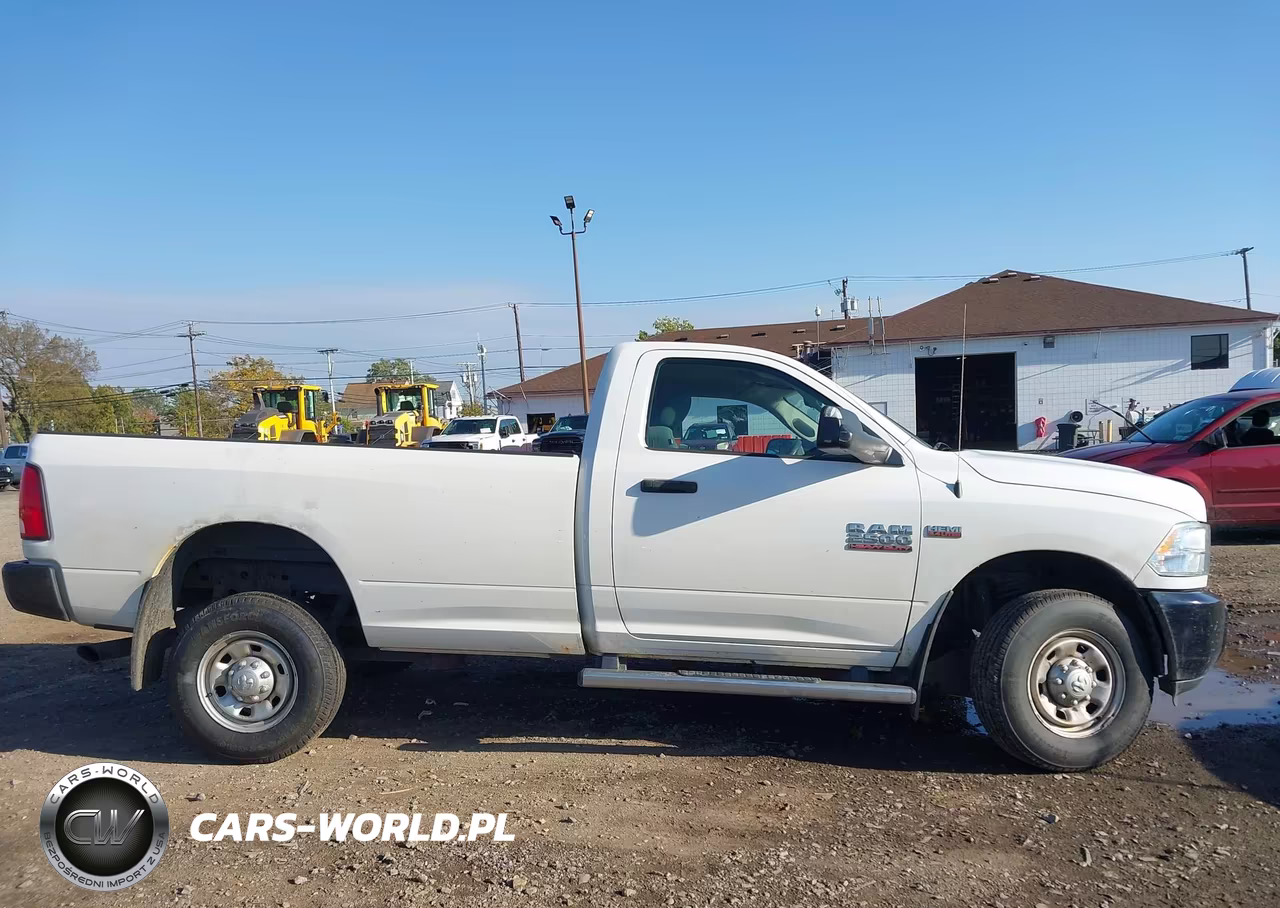 2015 Ram 2500 Tradesman VIN:3C6MR5AJXFG505261 - 14